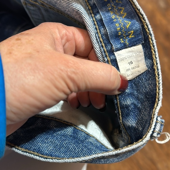 Vintage Lawman high waist jeans
Size 16 - Picture 6 of 7